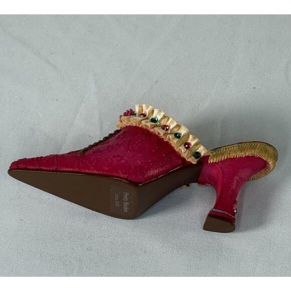 Willow Hall Miniature Vintage Mule Figurine Pretty Maiden Circa 1810, 85-06 - Picture 5 of 16